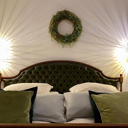 Sonnenhof 1737 - Ferienzimmer & Apartments Barbelroth Eksteriør billede