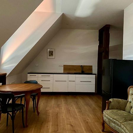 Sonnenhof 1737 - Ferienzimmer & Apartments Barbelroth Eksteriør billede