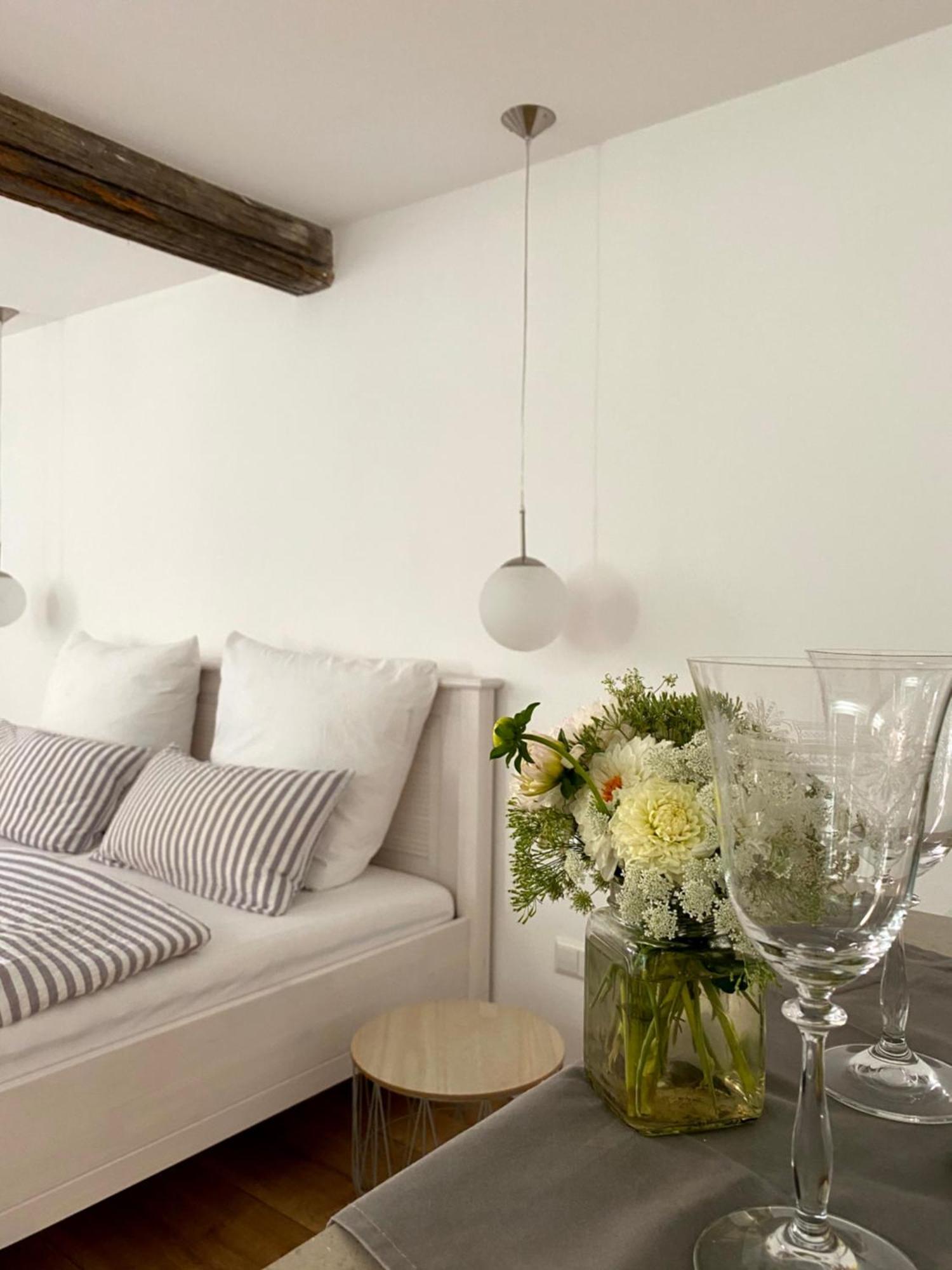 Sonnenhof 1737 - Ferienzimmer & Apartments Barbelroth Eksteriør billede