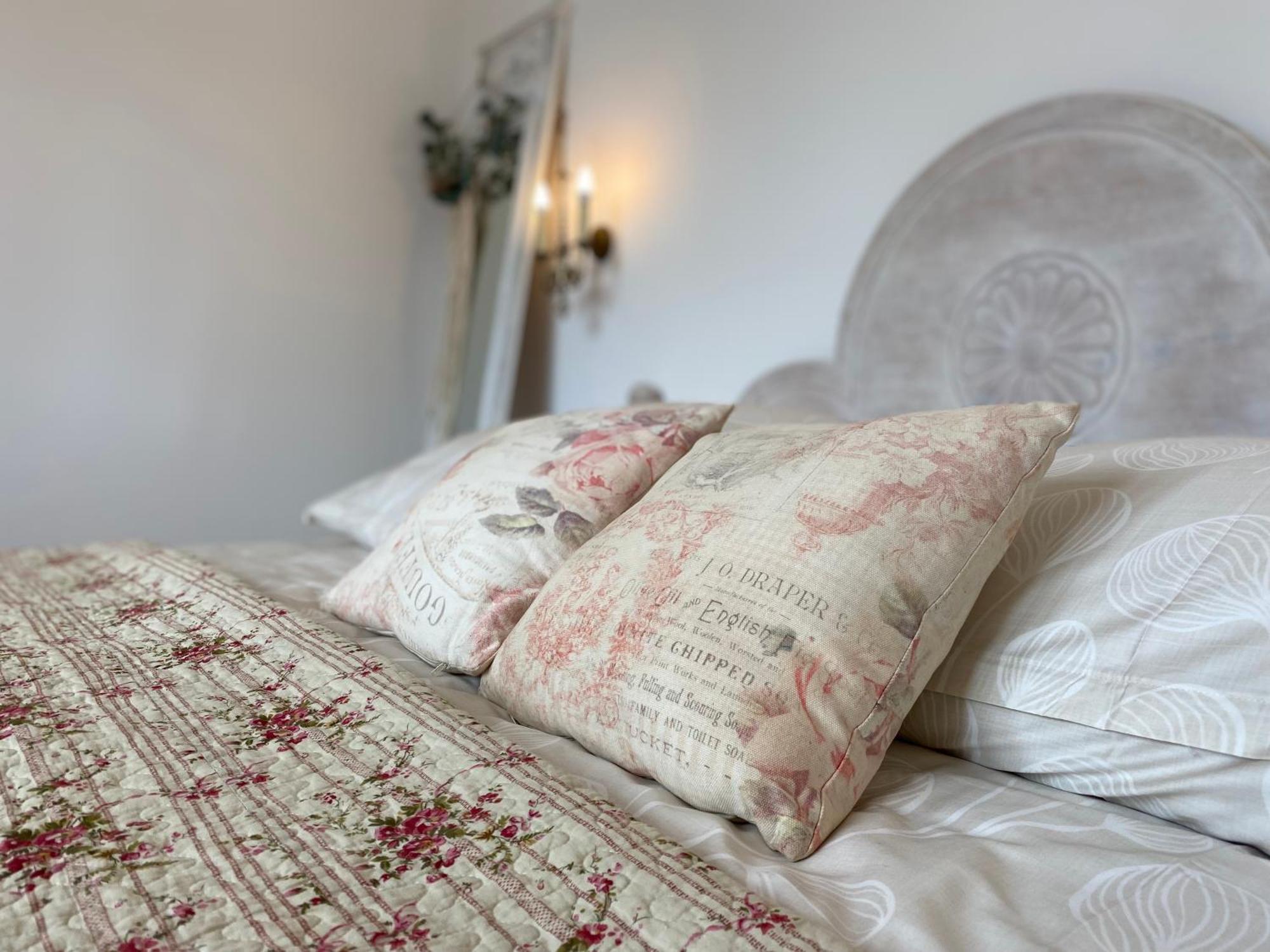 Sonnenhof 1737 - Ferienzimmer & Apartments Barbelroth Eksteriør billede